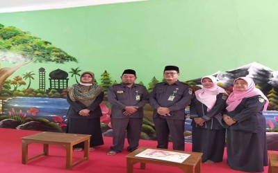 Perpustakaan Cordoba MTs Negeri 1 Demak berbenah