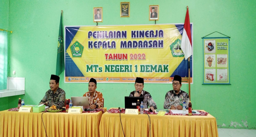 Penilaian Kinerja Kepala Madrasah MTsN1 Demak