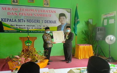 Pisah Sambut Kepala MTs Negeri 1 Demak